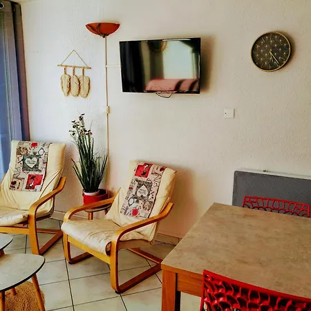 T2 Duplex 4 P 35m2 Avec Parking, Proche Apartment *
