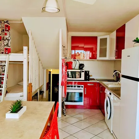 Apartment T2 Duplex 4 P 35m2 Avec Parking, Proche *