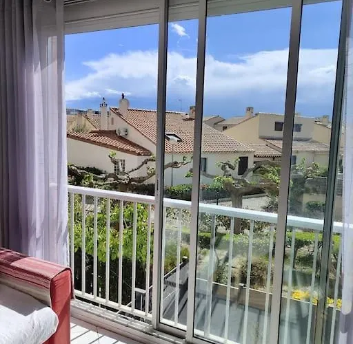 T2 Duplex Parking Prive 35m2 4 Personnes Proche * Le Grau-du-Roi